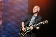 Peter Frampton FCA 35 live in San Francisco 2011