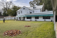 Back extension of Graceland