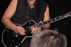 Neal Schon close up jams