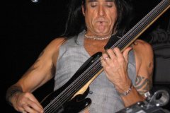 Marco Mendoza